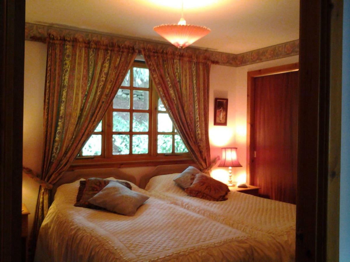 Toll Bridge Lodge 班科里 外观 照片