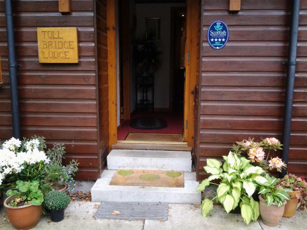 Toll Bridge Lodge 班科里 外观 照片